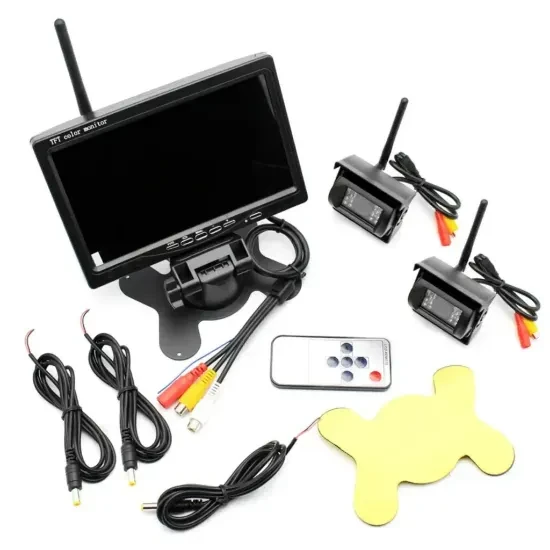 Bluetooth camera with screen